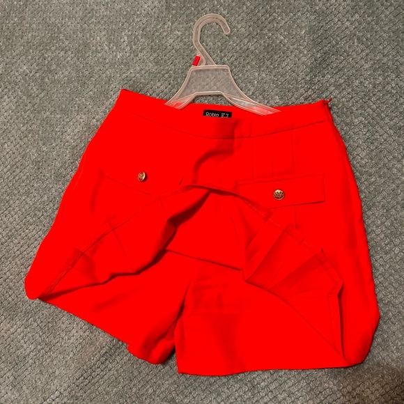 Blazer with skirt short attached underneath the skirt. - Picture 5 of 7